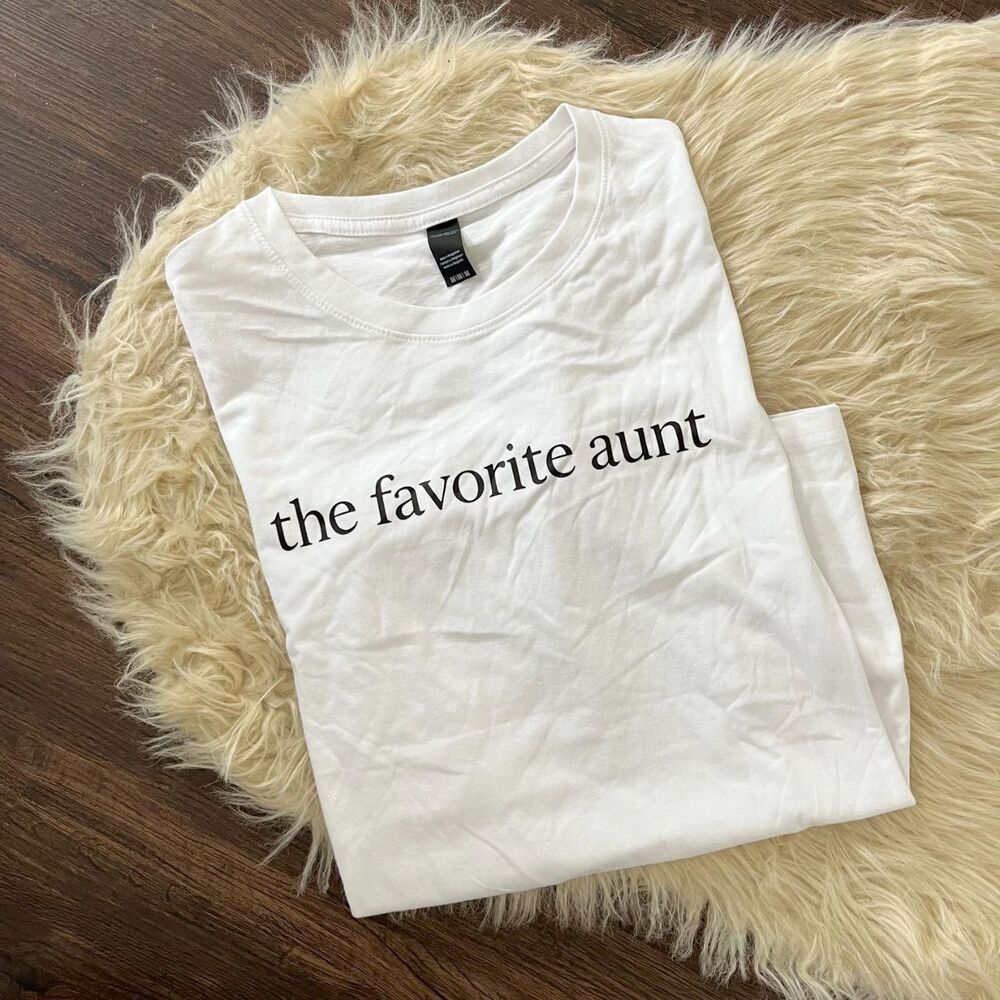 Nwot White "The Favorite Aunt" Cotton T-shirt Size M